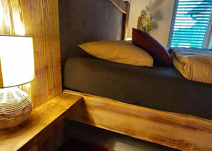 Διαμέρισμα Hisa Galeria *