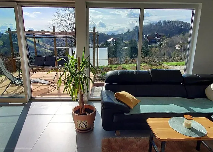 Hisa Galeria Lejlighed